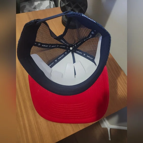 Ariat Ballcap - Picture 2 of 2